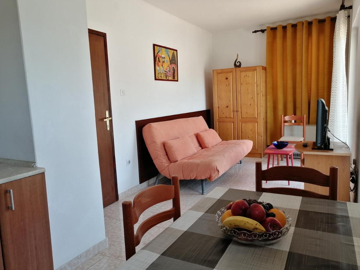 Lovely Apartment With Big Terrace In ブドヴァ エクステリア 写真